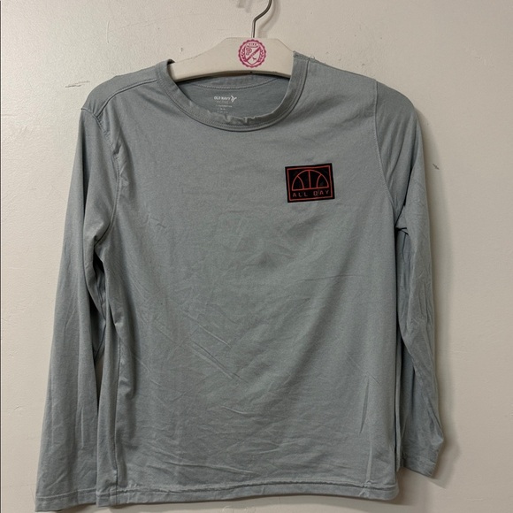 Old Navy Gray Long Sleeve Shirt with Basketball Graphic - Picture 1 of 2